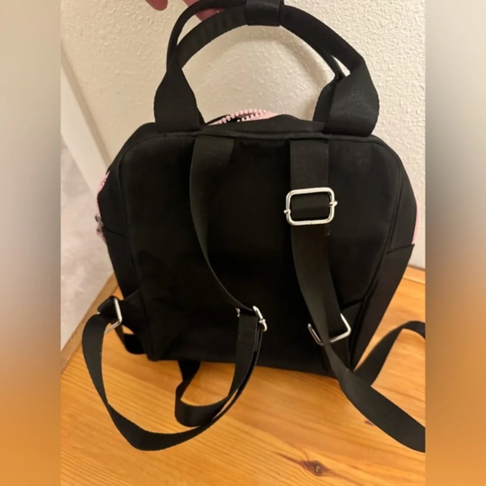 GUESS Los‎ Angeles Mini Backpack Black & Pink Nylon, Y2K Aesthetic, Pastel Logo